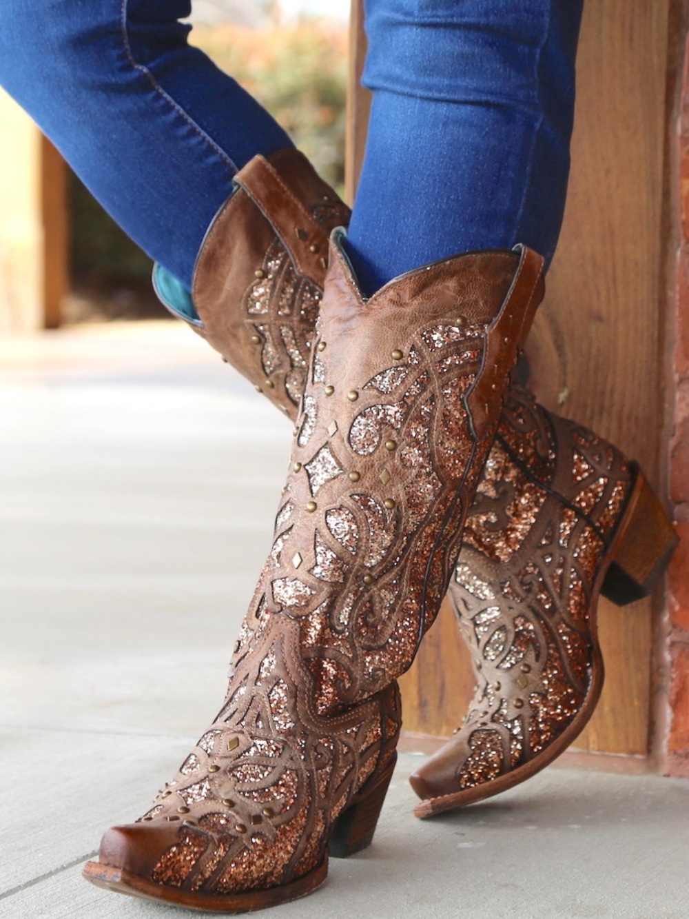 CORRAL ORIX GLITTER INLAY STUDDED COWBOY BOOTS Size 9.5